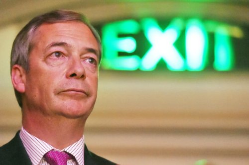 Brexit clown Farage finally admits it was all a dreadful mistake that’s wrecking the economy - Vladimir McTavish