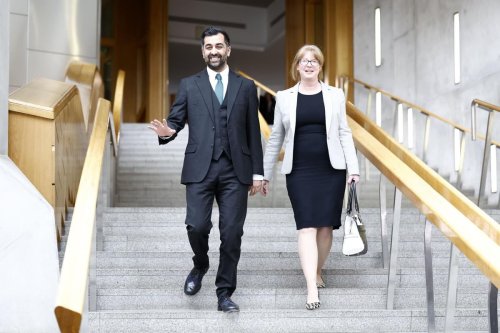 Humza Yousaf announces Shona Robison as deputy and confirms role for Kate Forbes