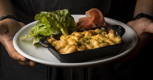 Edouardo Jordan gives up his recipe for the world’s greatest mac ’n’ cheese, and now we can all die happy