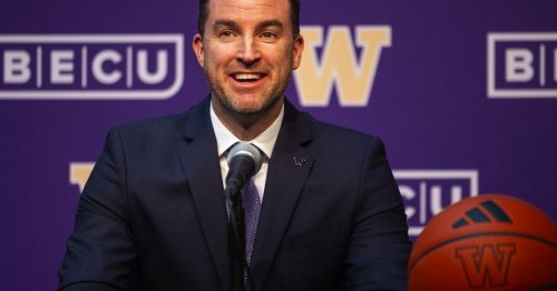 ‘Dawn of a new era’: New UW men’s coach Sprinkle a hit in introductory news conference