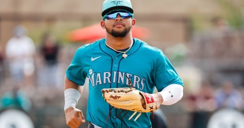 Mariners set to call up outfield prospect Jonatan Clase