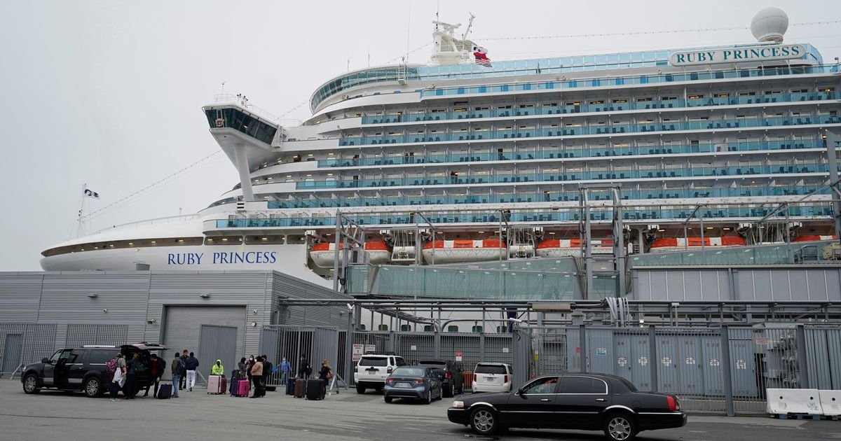 125 passengers and crew hit with highly contagious stomach virus on cruise from San Francisco