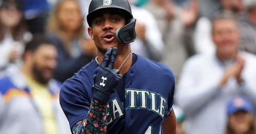 Mariners Star Julio Rodriguez Wins AL Silver Slugger Award | Flipboard