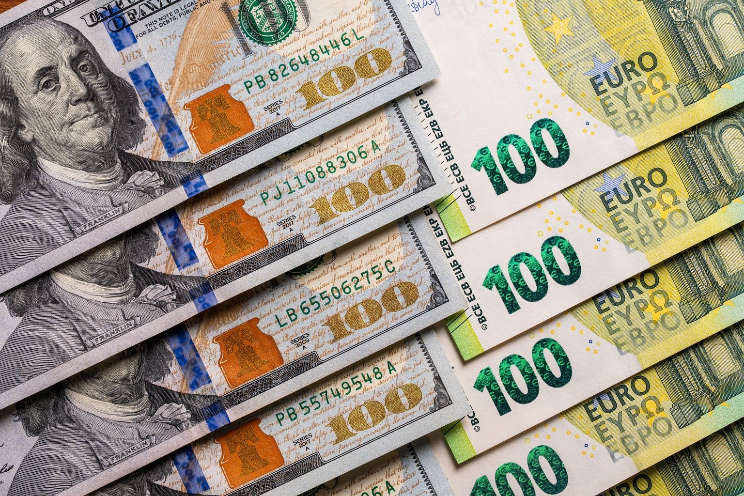 Euro Comes Out Swinging: Can The 'Trump Reversal' Sustain EUR/USD's Upside Bias?