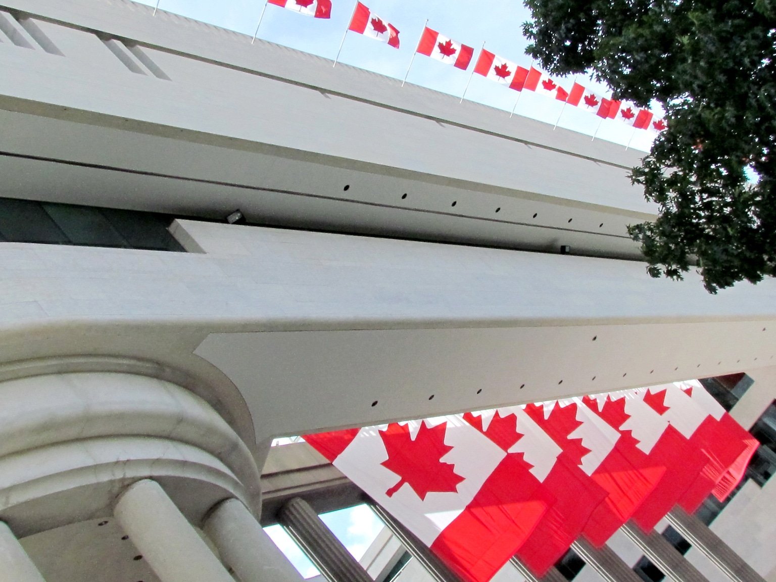 Canadian Net REIT: Dividends With Strong Growth Potential (OTCMKTS:CNNRF)