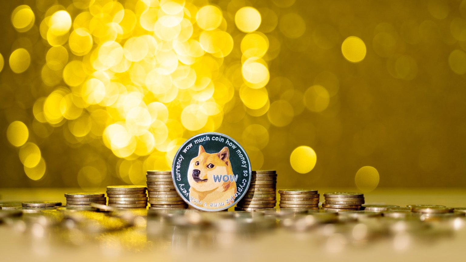 Dogecoin Slips To $0.1407 As Outflows Rise, Trend Pressure Intensifies(Technical Analysis)