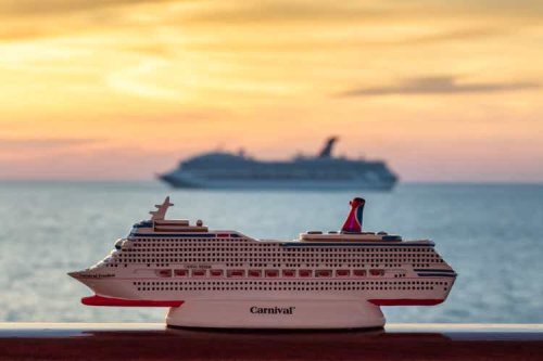 Carnival Q3 earnings preview: Can narrower losses buoy sinking share price?