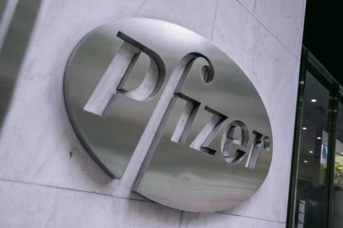 Pfizer says prostate cancer drug combo reached main goal in Phase 3 study