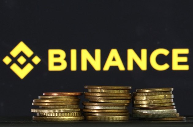 BlackRock, crypto giant Binance said in talks to deepen financial ties (BLK:NYSE)
