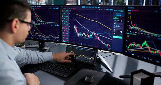 ‘Mr. Brexit’ strategist nails winning calls as Iran conflict erupts (EUR:USD:)