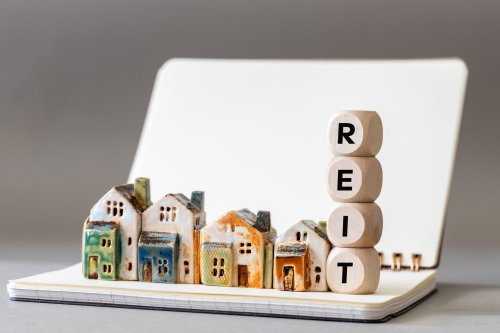 If I Could Only Buy 2 High-Yield REITs Today