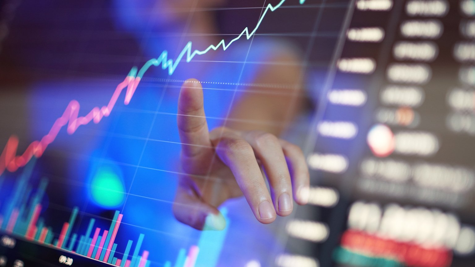 Oil Sets The Price, Crypto Waits For The Signal