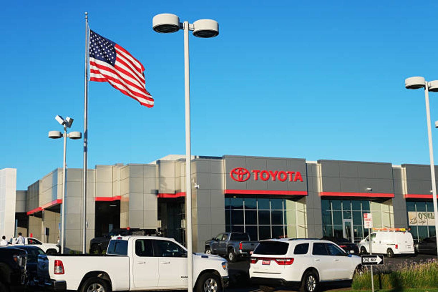 Toyota Stock: Oil, Yen, New Leadership Are Risks Into The Earnings Report (NYSE:TM)