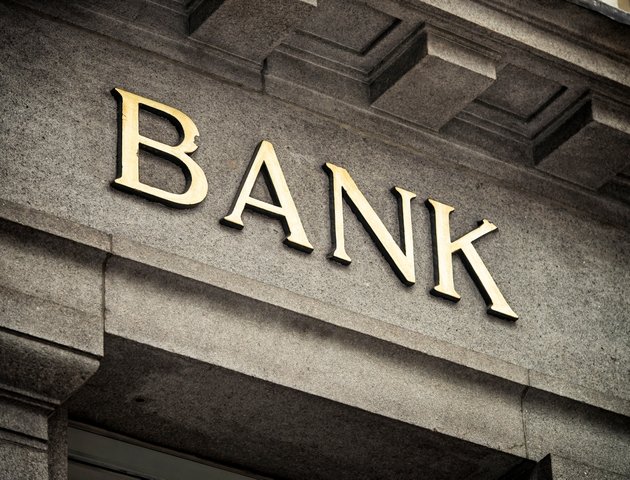 Financial stocks overbought amid tech selloff; BofA, PayPal among gainers, Citi, crypto in losers