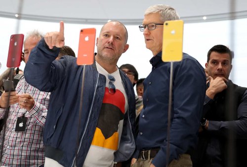 Apple: One Year Without Jony Ive