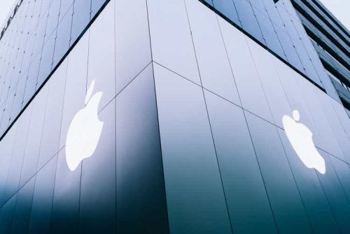 Apple: Is The AR/VR Headset A Game Changer?