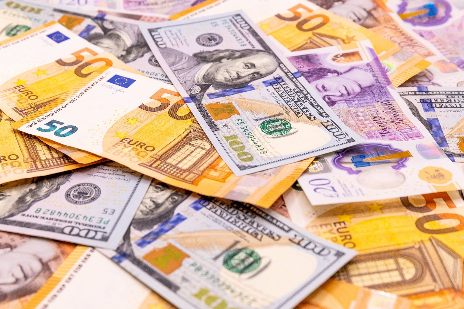 EUR/USD: Cautiously Bullish Above 1.1700 Ahead Of FOMC And ECB