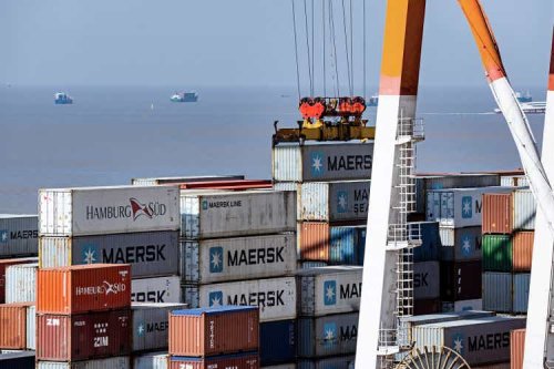 Maersk says it chartered ship that rammed into Baltimore bridge