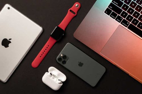 Apple reportedly in talks to produce watches, MacBooks in Vietnam