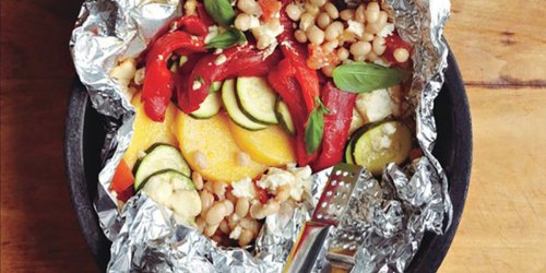 12 Vegetarian Foil-Pack Dinners and Sides You Can Make in 30 Minutes or Less