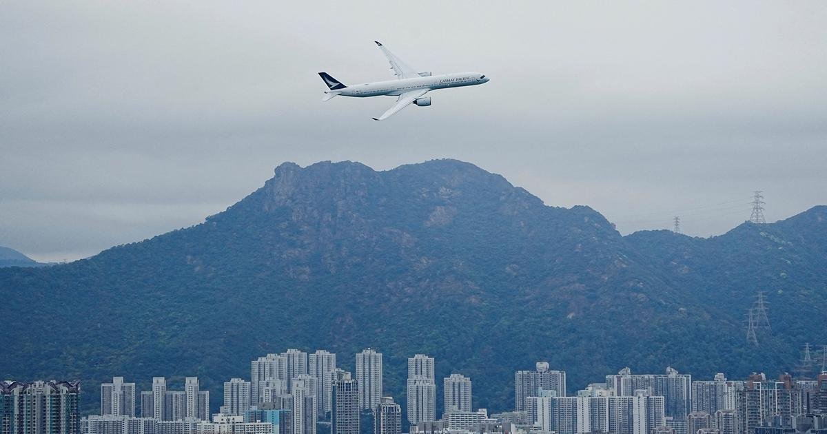China imposes new restrictions on overseas travel