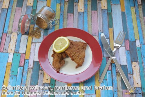Schnitzel würzen, panieren und braten