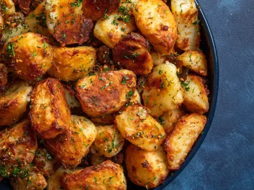 Use This Hack For The Crispiest Roast Potatoes You'll Ever Make