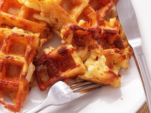 Macaroni and Cheese Waffles Recipe