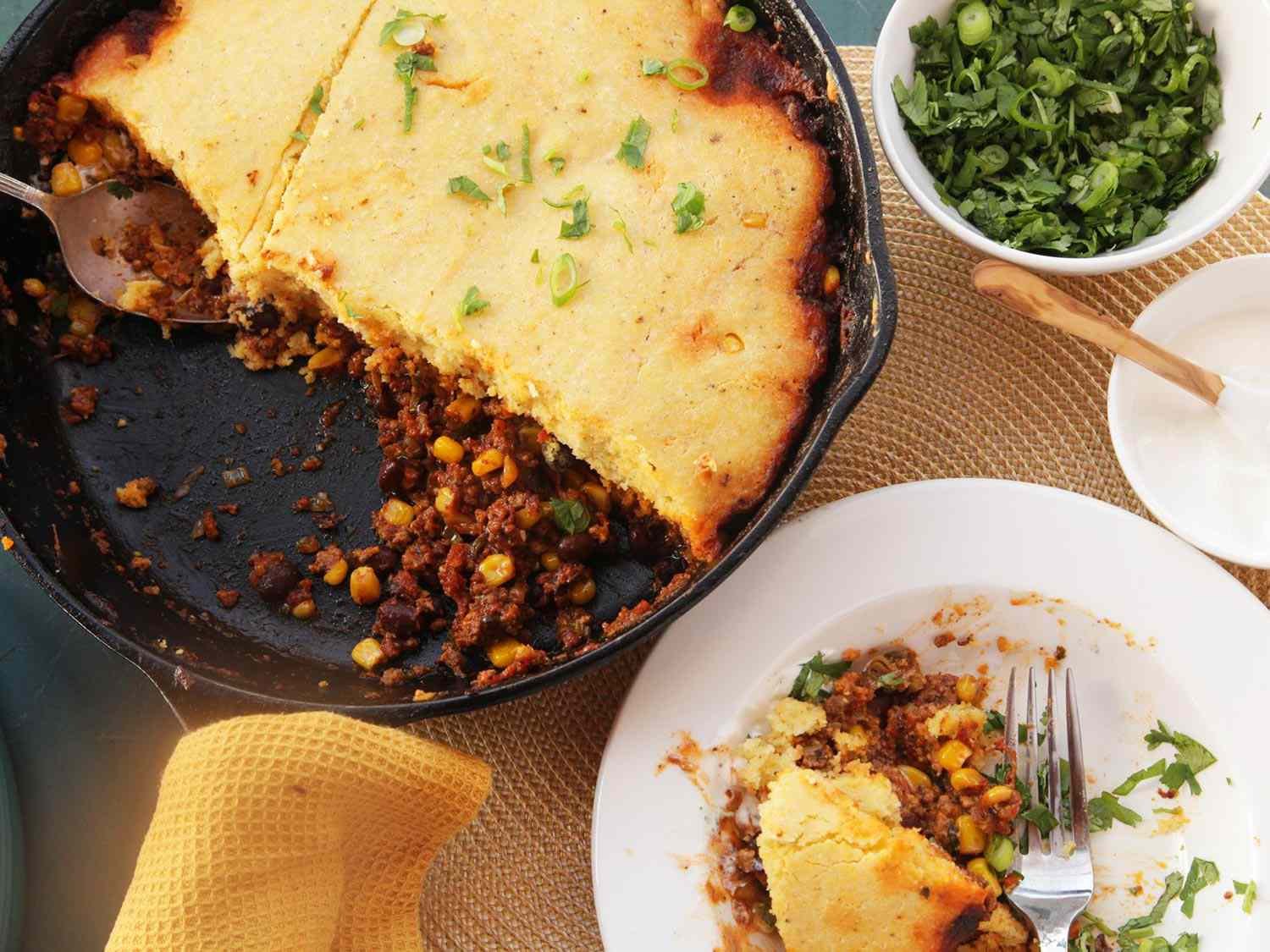Easy Skillet Tamale Pie With Cornbread Crust