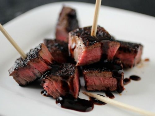 Coffee and Chipotle-Rubbed Steak Kabobs With Stout Molasses Pan Sauce Recipe