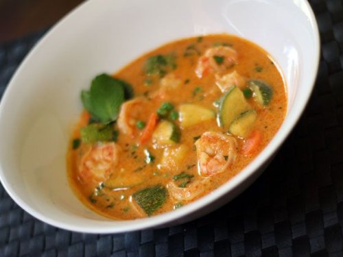 Red Curry with Shrimp, Zucchini, and Carrot Recipe