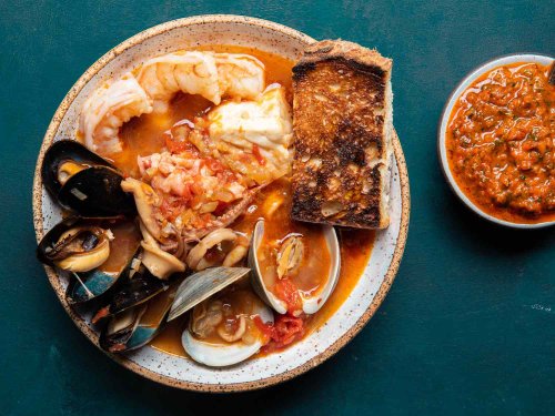 7 Fish Stew Recipes Packed with Seafood and Flavor