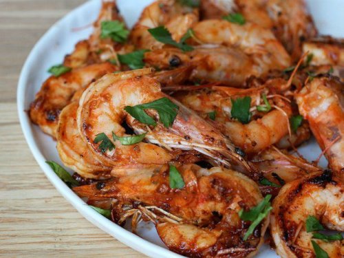 Stir-Fried Garlic and Sriracha Shrimp Recipe
