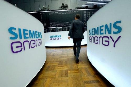 Siemens Gamesa turnaround will take years, main owner says after $4.3 billion bid