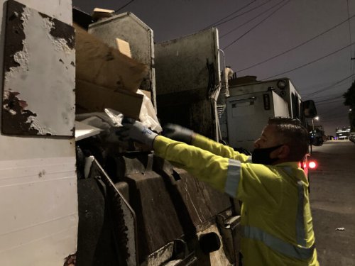 Yes, Mail-Order Boxes Are a Pain for Sanitation Workers