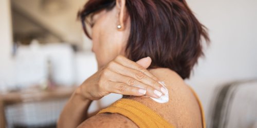 Nurses Say This On-Sale Cream Relieves Joint and Muscle Pain In ‘Minutes’