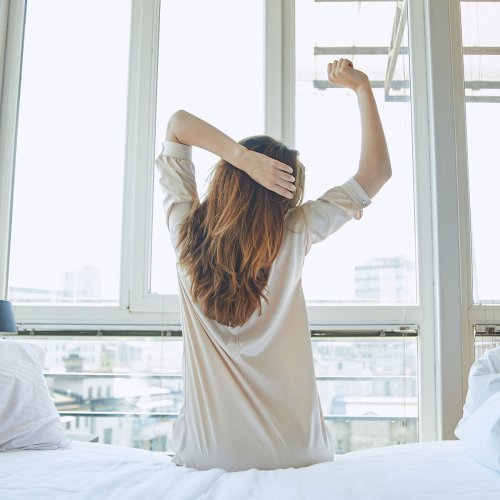 Want To Boost Your Metabolism Over 40? Experts Recommend These 3 Morning Habits