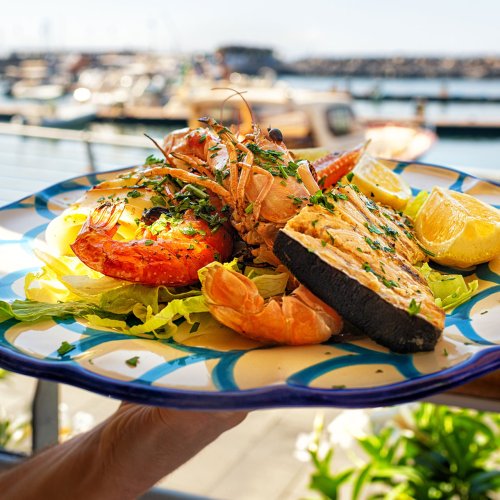 A Doctor Shares 6 Easy Nutrition Tips That Can Potentially Help You Live Up To '13 Years Longer': Eating More Fish, Nuts, And More