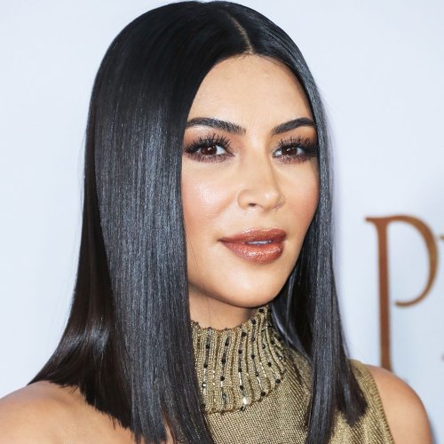 Kim Kardashian Shocks Fans With Puffy Lips And New Nose In Skims Photos ...