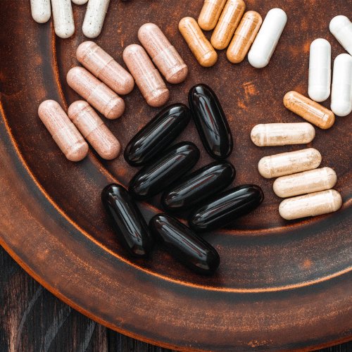 8 Supplements To Slow Down Aging, According To A Harvard-Trained Doctor