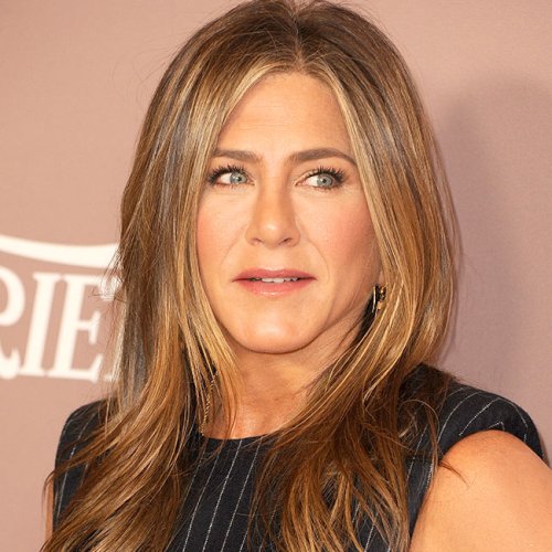 Here’s What Jennifer Aniston Looks Like Going Makeup-Free—We're Speechless!