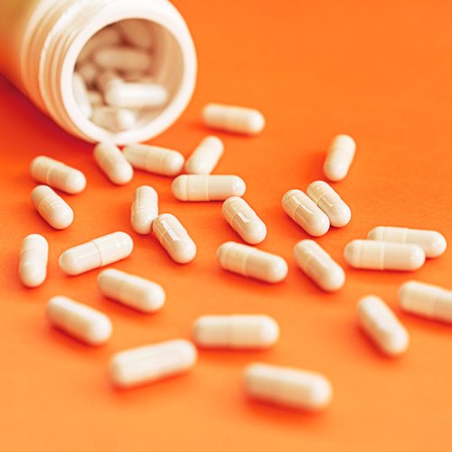 4 Supplements With 'Hidden Dangers' You Should Avoid Taking In Excess: One Causes 'Dangerous' Drug Interactions!