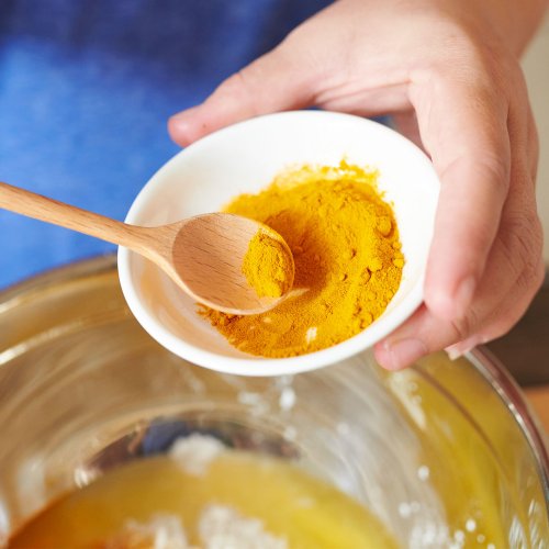 4 Spices Doctors Say You Should Be Adding To Your Meals To Reduce The Risk Of Alzheimer's: Turmeric, More