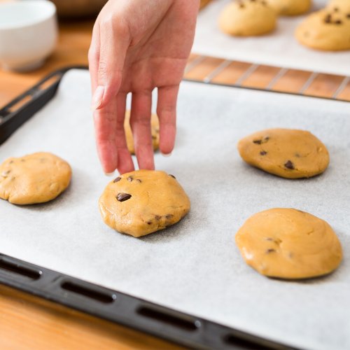 The 6 Best Desserts For Weight Loss That Have Gone Viral On TikTok: Guilt-Free Healthy Chocolate Chip Cookies & More