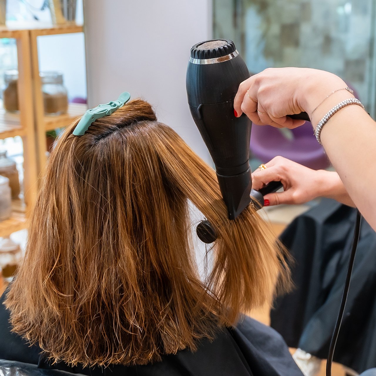 5 Haircuts Women Over 50 Should Skip In 2026 Because They Can Age Your Entire Look