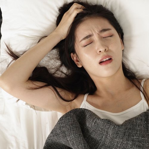 Struggling With Sleep? A Neuroscientist Shares 3 Supplements You Should Be Taking To Fall Asleep Faster: Lion's Mane, More