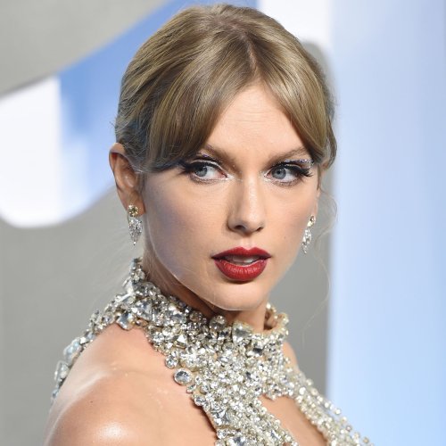 Taylor Swift Is Serving Body In A Transparent Bejeweled Bodysuit In The ...