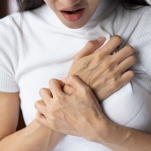 Research Shows That Taking 'Excess' Amounts Of These 2 Supplements Can 'Increase' Your Risk Of Cardiac Events And Plaque In Your Arteries