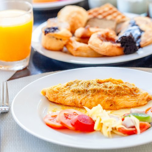Dietitians Say People Who Add These 3 Fiber-Rich Ingredients To Their Breakfast Lose Weight Faster
