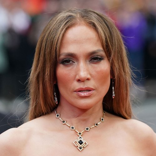 Jennifer Lopez Gets Called 'Desperate' After She Wears A Dramatic Cape Dress For George Clooney's Broadway Opening: 'Took Her Bedsheets With Her'